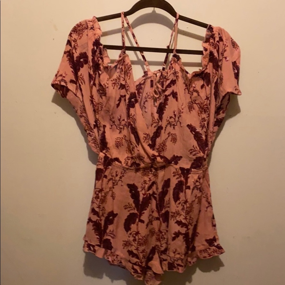 Top shop NWT pink romper with burgundy leaves S - Picture 2 of 5